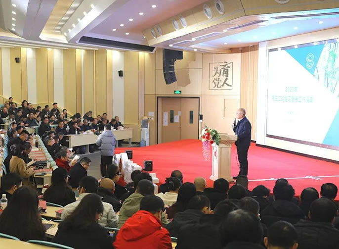 凝心聚力新高考 精準攻堅創(chuàng)卓越丨東辰教育集團高三備考二輪指導工作培訓會